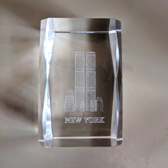 Other | Vintage Twin Towers New York City Skyline Laser Etched Glass ...